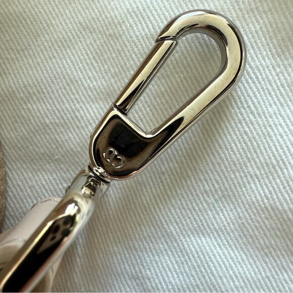 Christian Dior medium Diorever handle bag Authentic Retail 3950$ - Picture 16 of 16